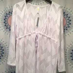 New White Zig Zag Design White Cover Up w Tie